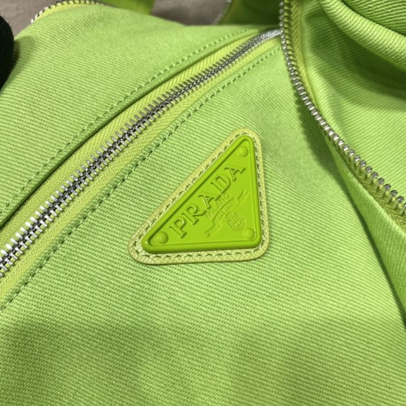 Pra*a triangle pouch